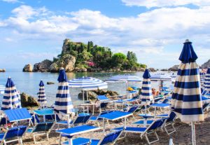 Read more about the article Unveiling Beach Club Taormina: Where Luxury Meets Seaside Bliss
