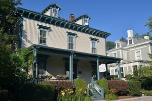 Read more about the article bed and breakfast indiana
